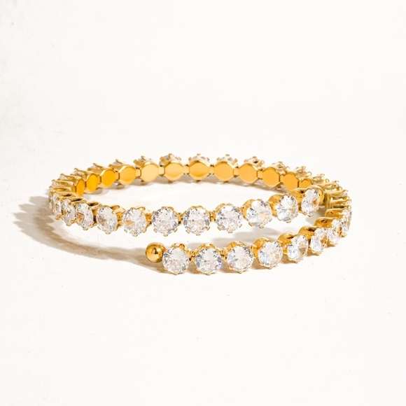Elegant 18K Gold CZ Wrap Bracelet OS - Picture 2 of 4